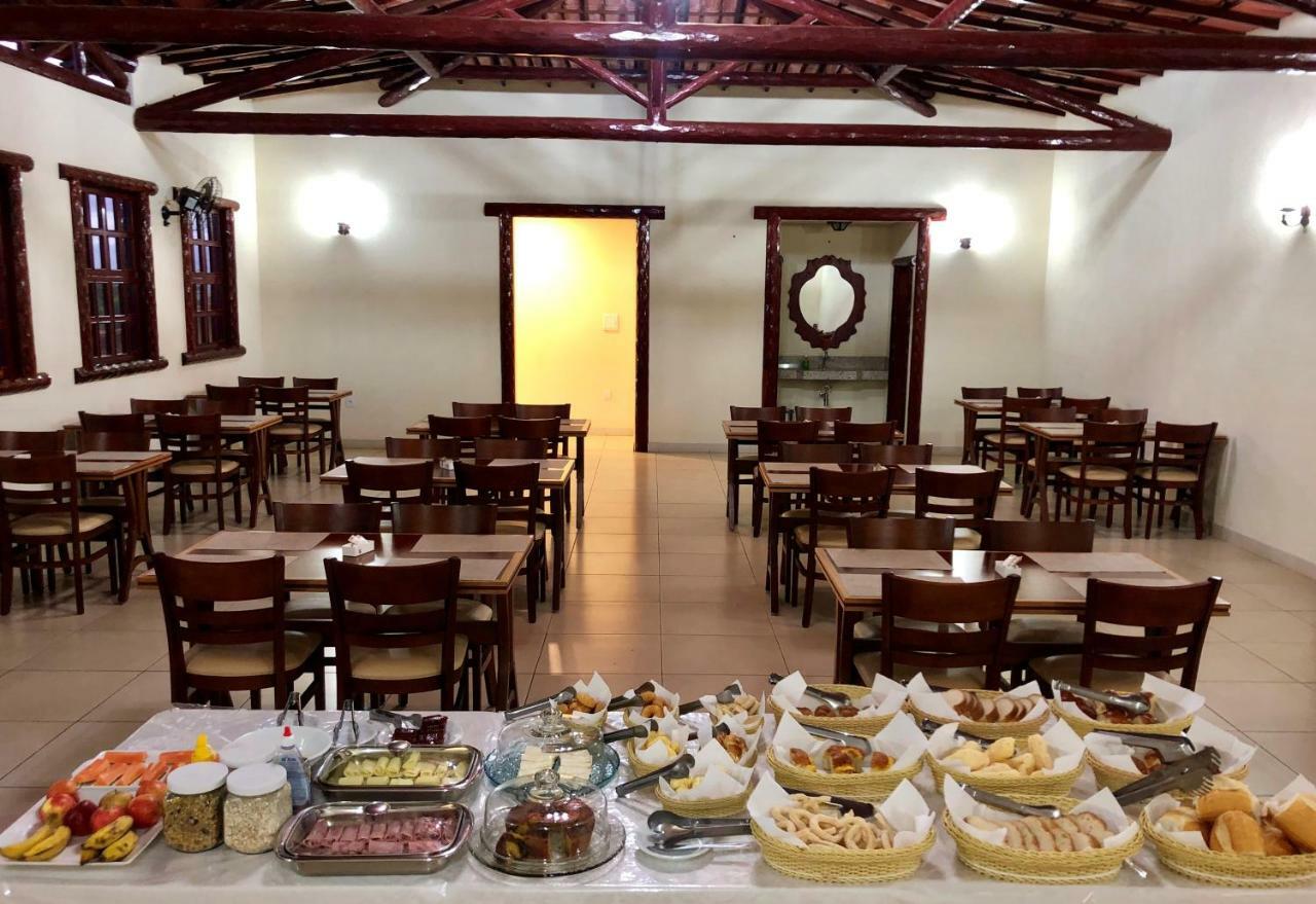 Hotel E Restaurante Sabor De Minas Salinas  Esterno foto